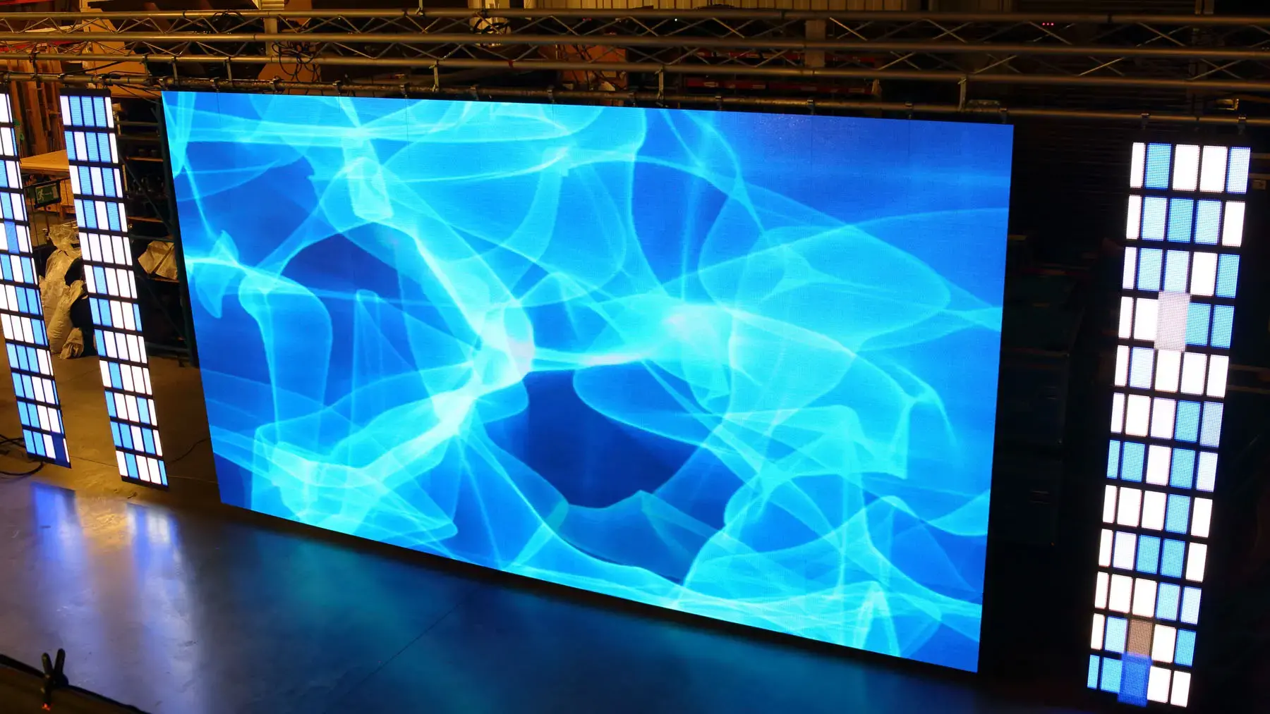 LED wall display