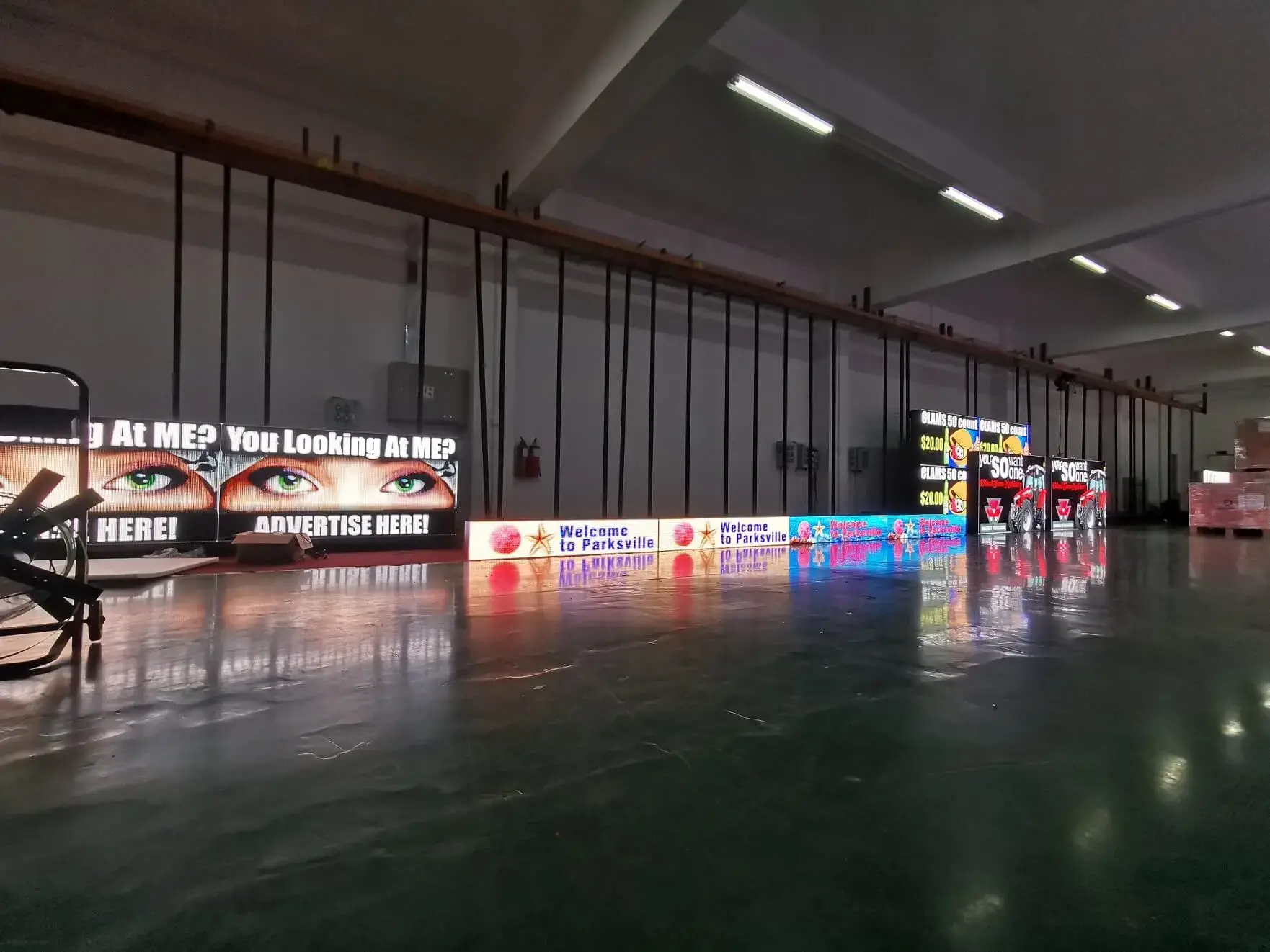 NewStar LED Outdoor digital signs P10